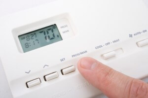 What does it mean when your thermostat is blinking a red light.